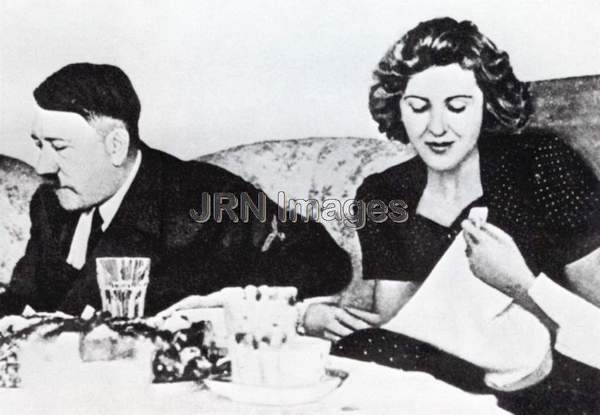 Adolf Hitler, Eva Braun