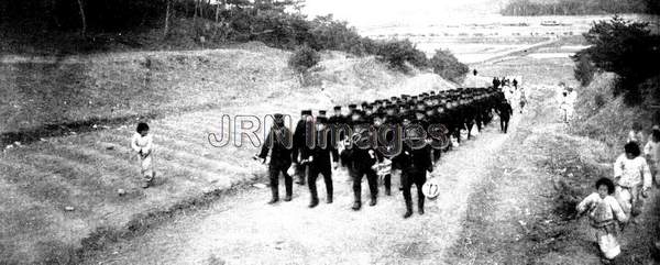 Company of Imperial Japanese Army artillerymen