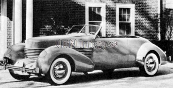 1937 Cord Phaeton sedan