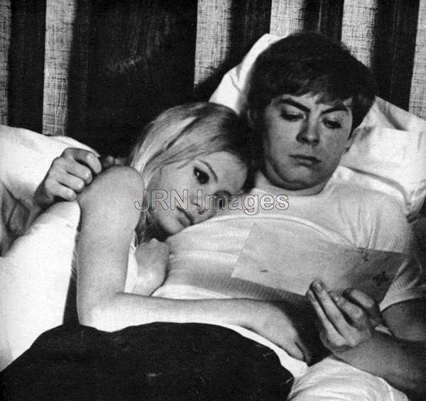 Hywel Bennett and Hayley Mills