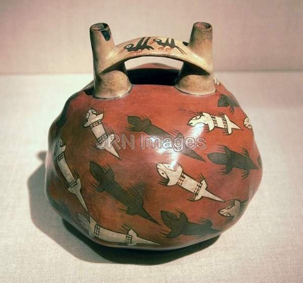 Double-Spout and Bridge Vessel Depicting Lizards