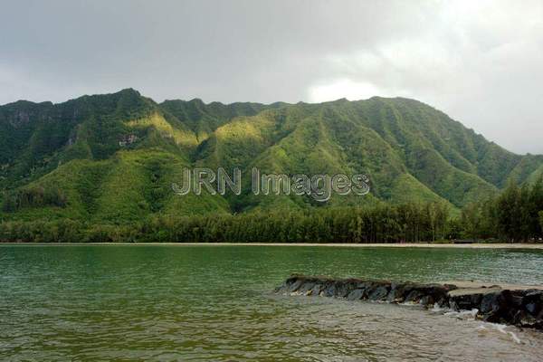 Kahana Bay