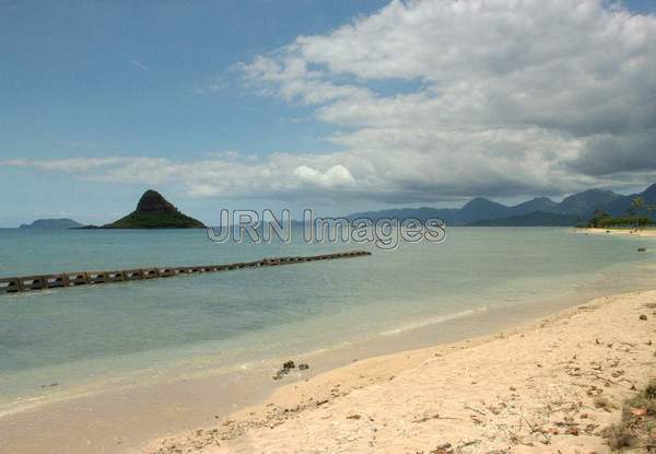 Mokoli'i Island (Chinaman's Hat); Ka'a'awa