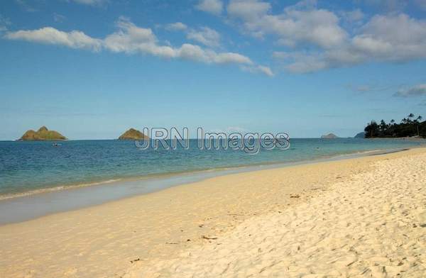 Lanikai Beach, with Mokulua Islands