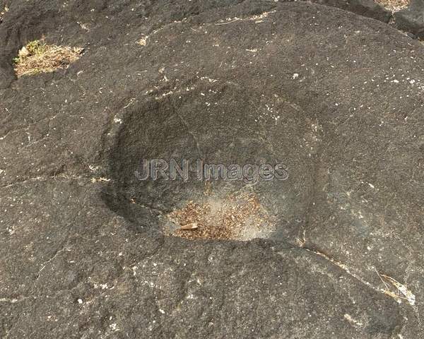 Kanoa (bowls carved in rock), Pu'uhonua o Honaunau...