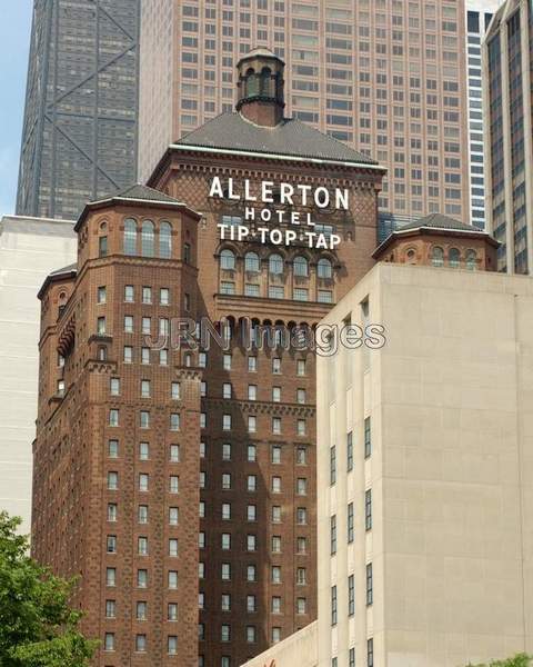 Allerton Hotel