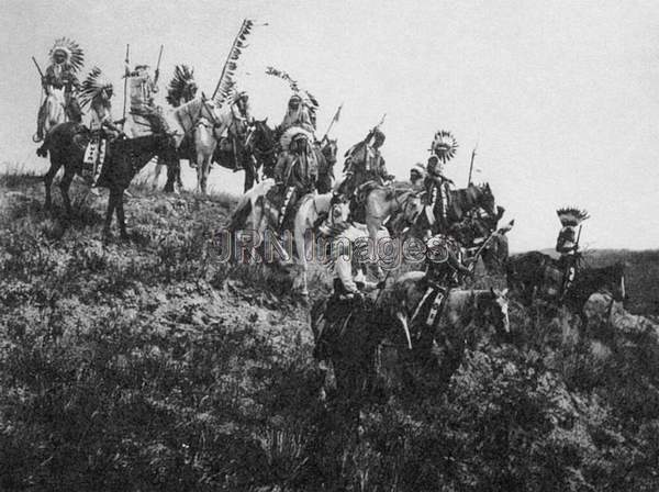 Oglala Teton Sioux war party