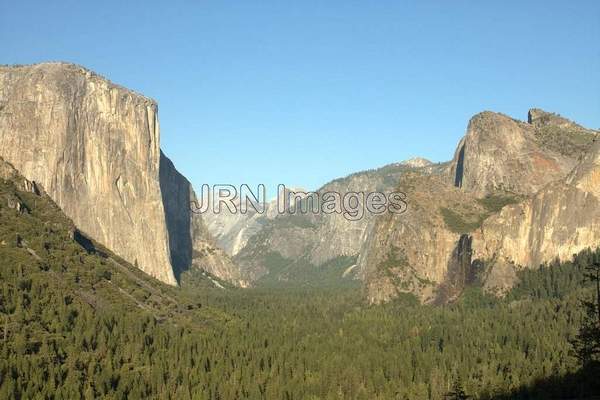 Tunnel View