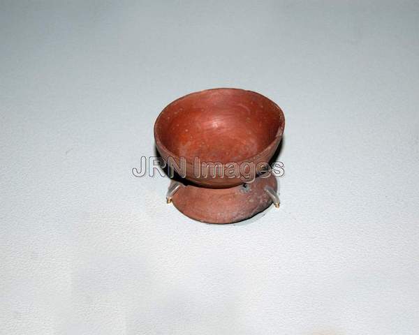 Ceramic spinning bowl