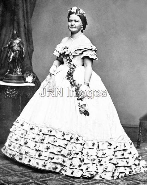 Mary Todd Lincoln First Lady of the U.S.